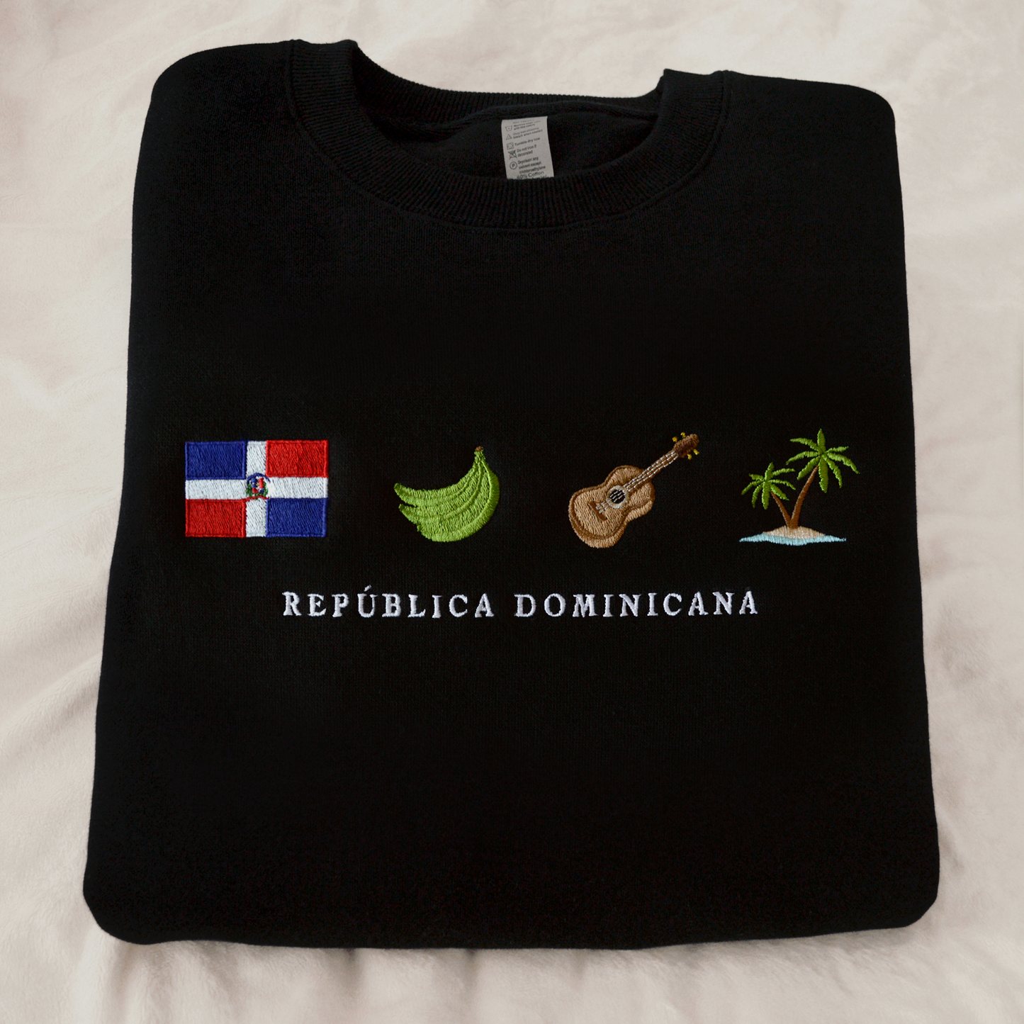 República Dominicana Embroidered Sweatshirt